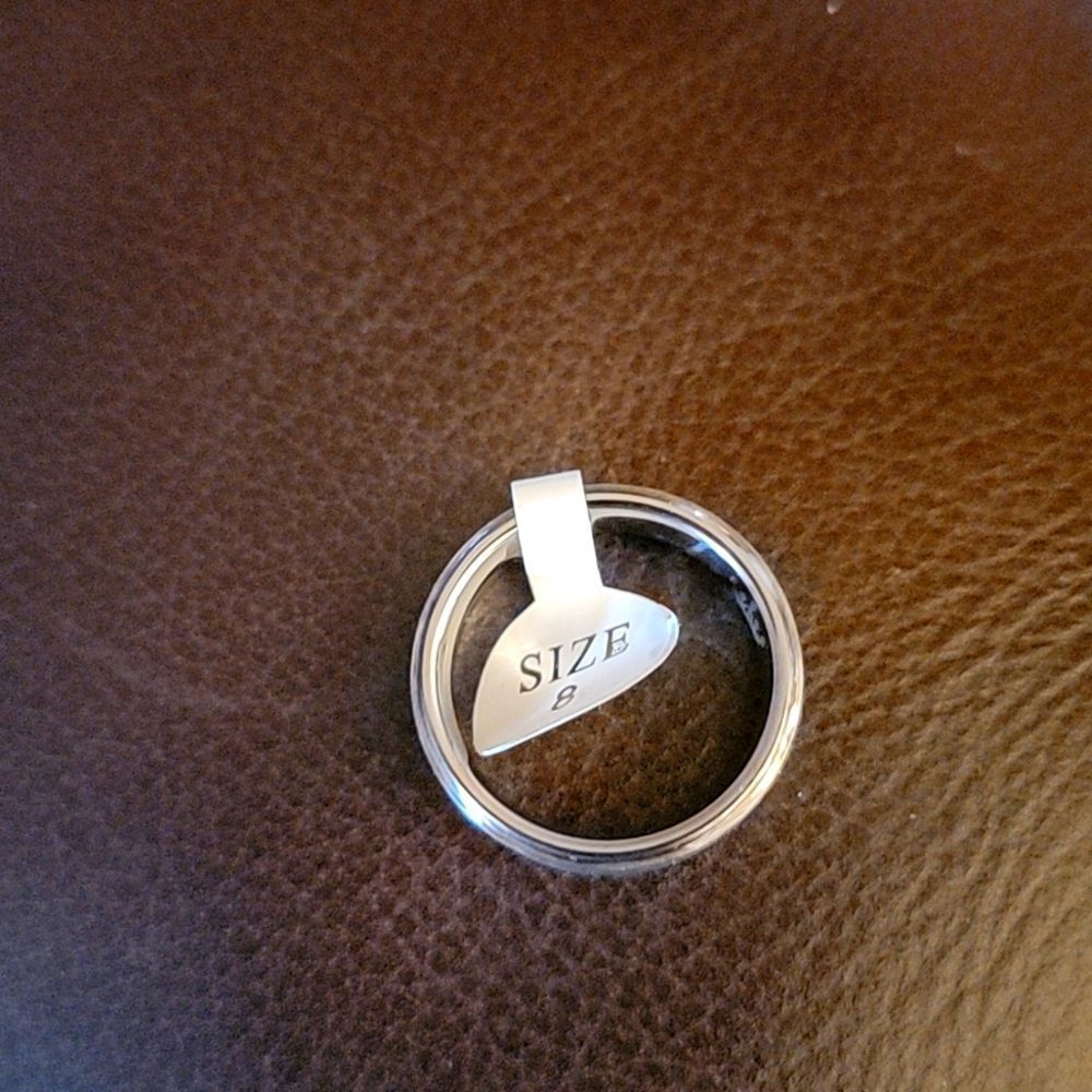 Will Queen Silver Etched Ring New Unisex 8